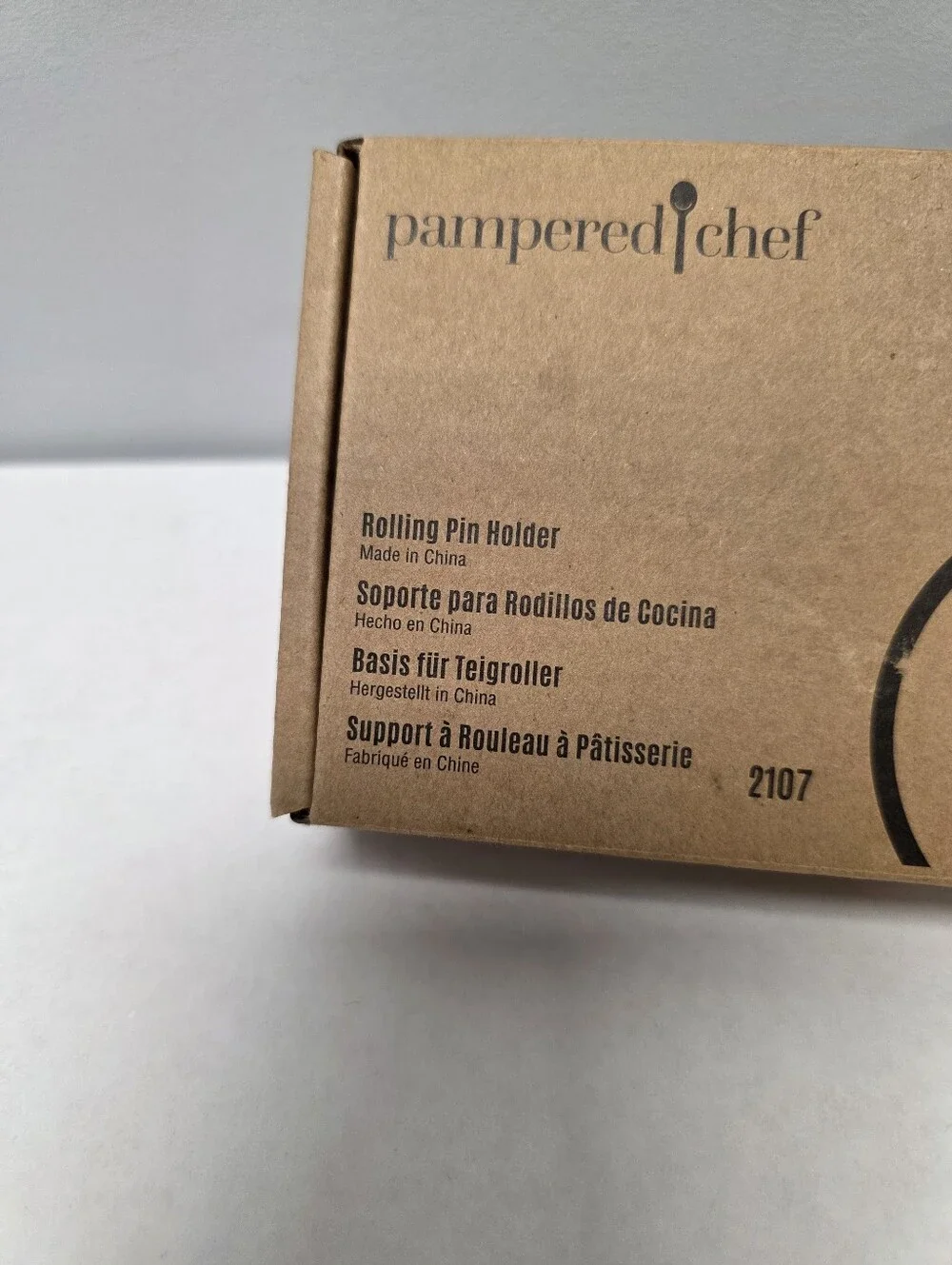 PAMPERED CHEF Wooden Rolling Pin Holder for Marble Rolling Pin New In Box #2107